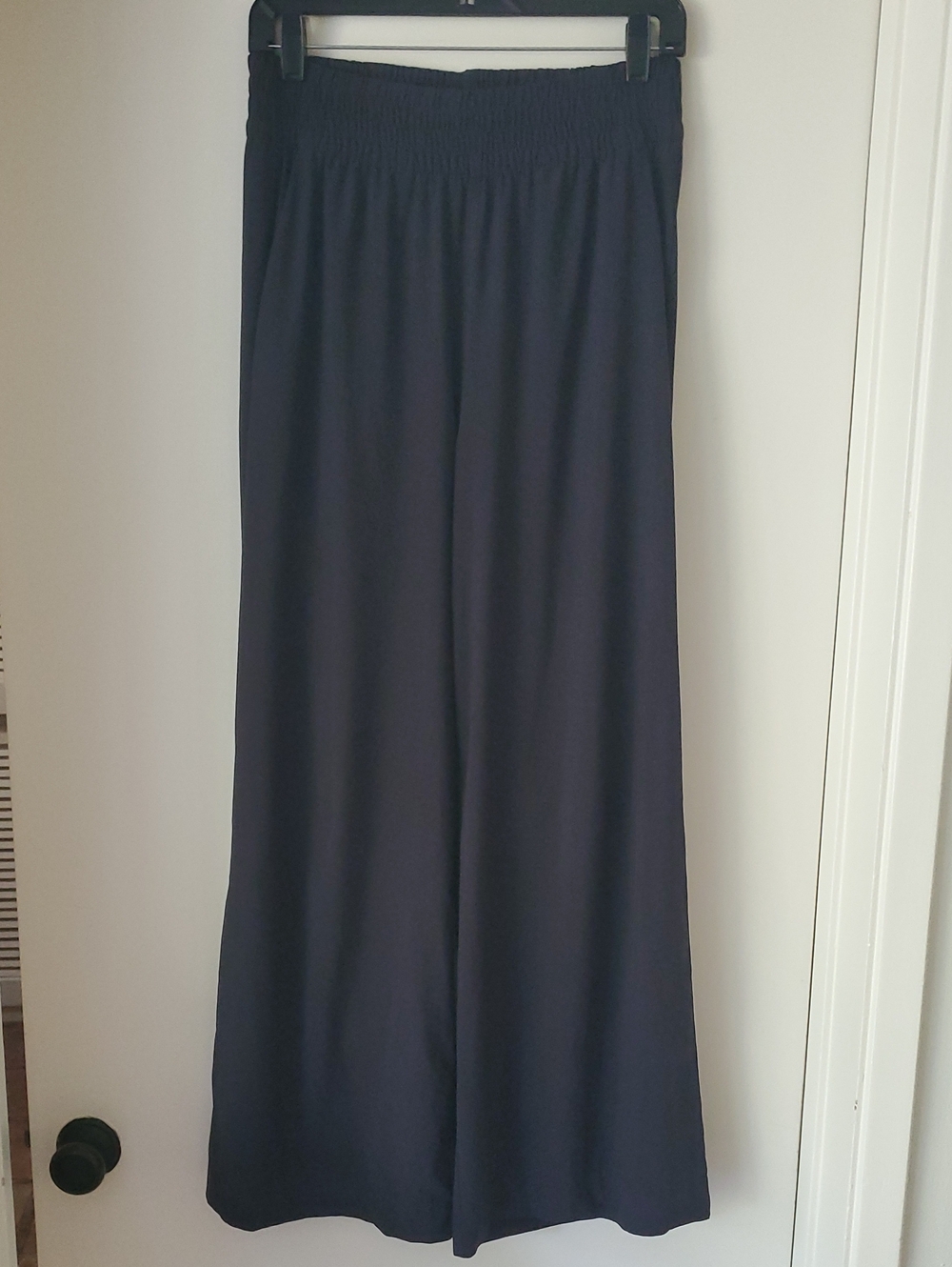 Vuori Villa Wide Leg Pants - Picture 2 of 5